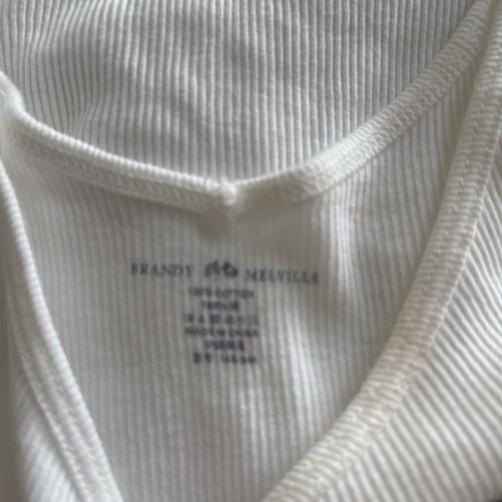 BRANDY MELVILLE 100% Cotton V Neck Short Sleeve Top T-Shirt One Size White - Picture 4 of 5
